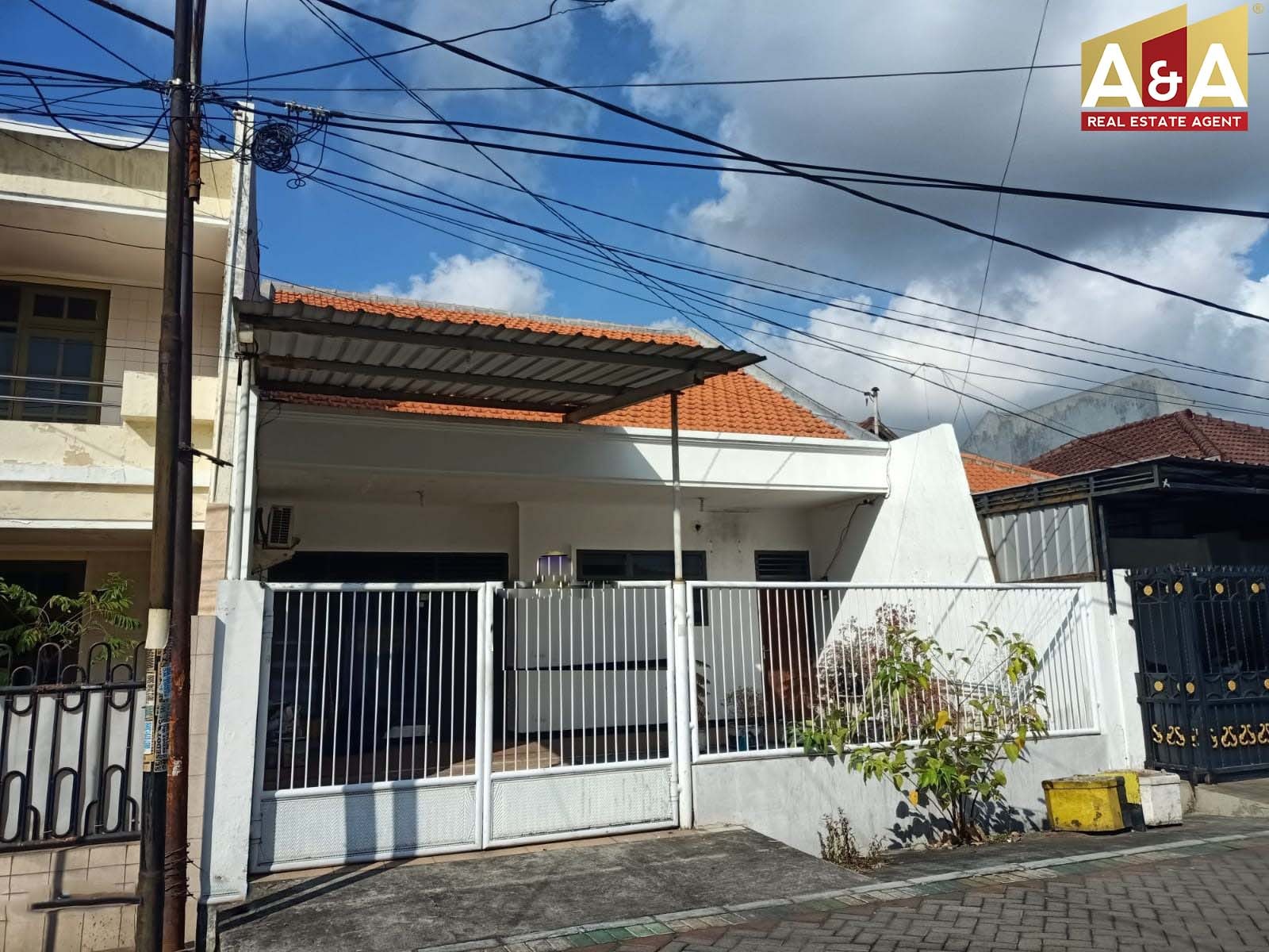 !! DIJUAL RUMAH SURABAYA TIMUR !! – A&A Indonesia